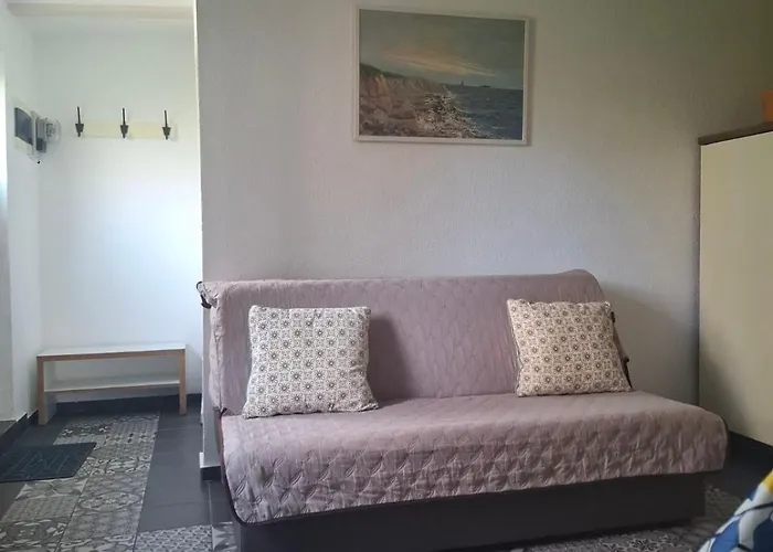 Vivian Apartman