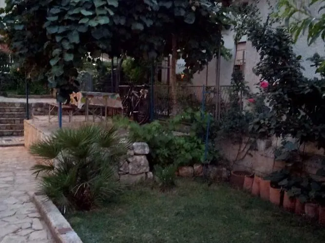 Vivian Apartman Pula