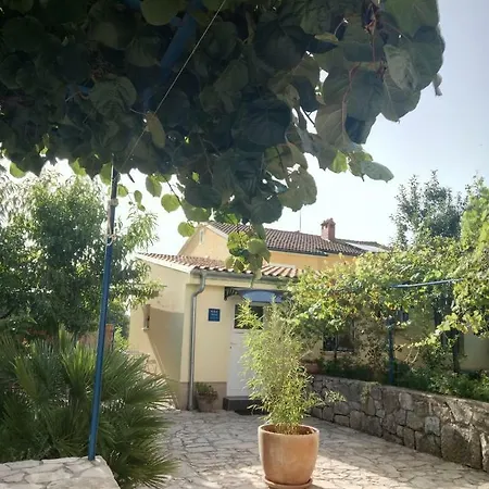 Apartman Vivian *